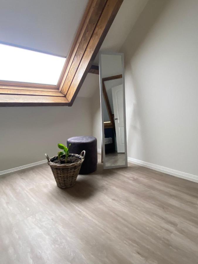 Ruim Appartement Met Sauna, Zuidstraat 125 In Westkapelle Exterior photo