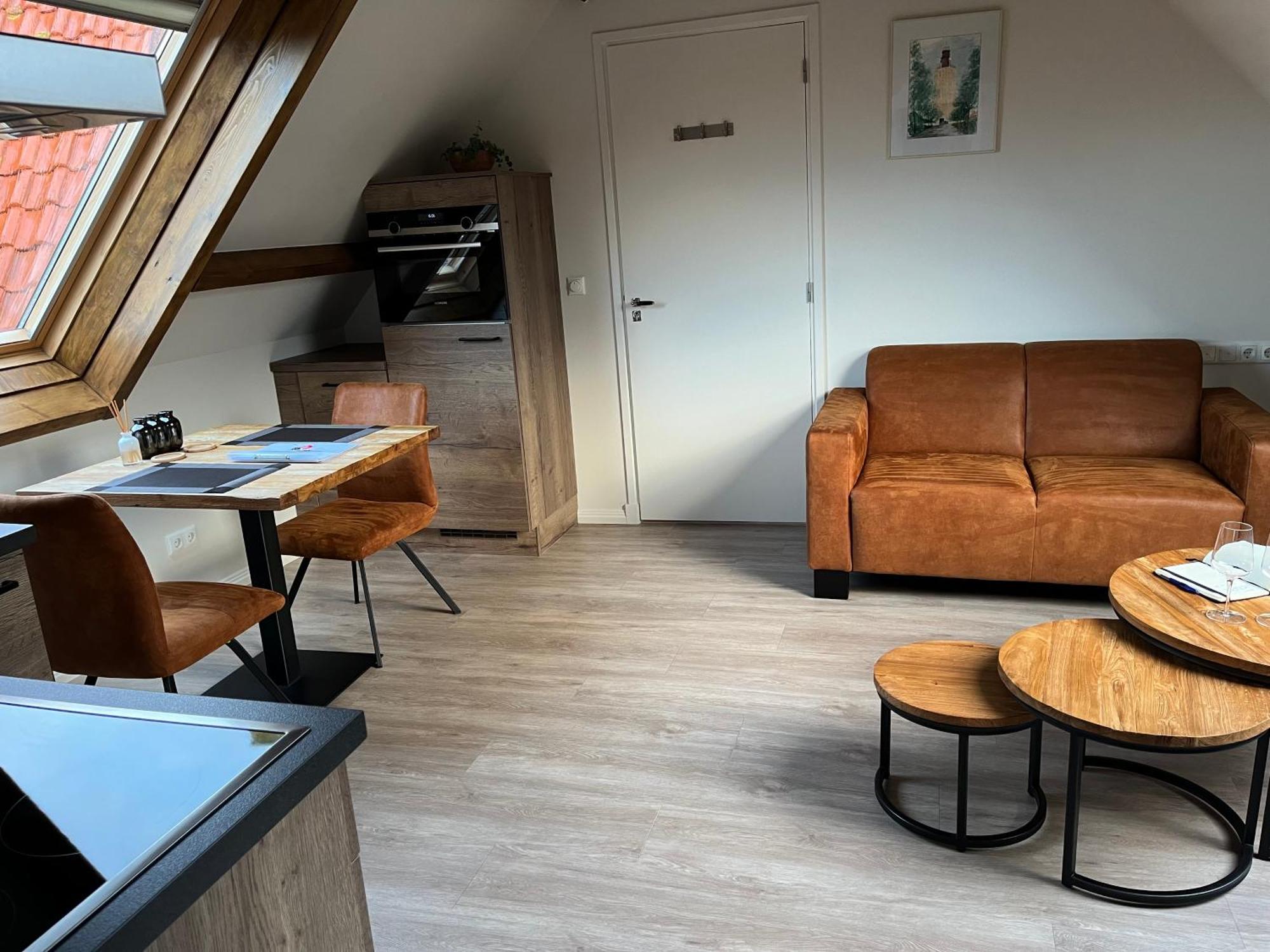 Ruim Appartement Met Sauna, Zuidstraat 125 In Westkapelle Exterior photo